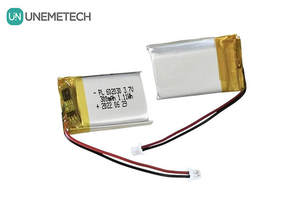 3.7V 300mAh Специализированная серебряная перезаряжаемая литий-ионная полимерная батарея 602030 для GPS-трекера